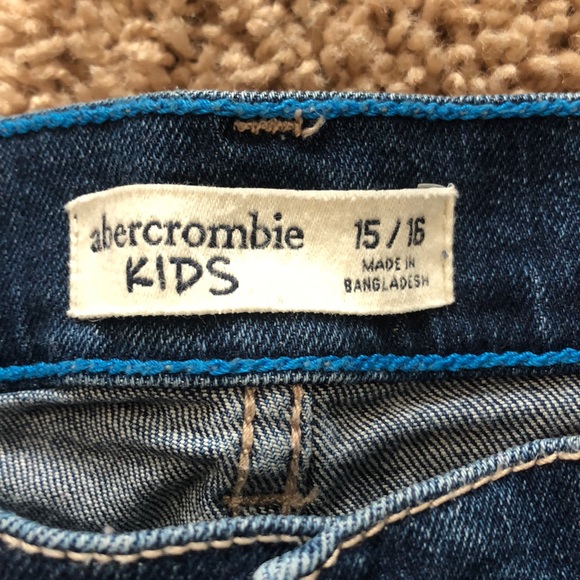 Abercrombie Kids Jean Shorts - Picture 2 of 3